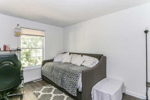 332 Parkerview St, Springfield, MA 01129 photo 28