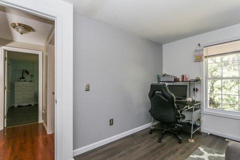 332 Parkerview St, Springfield, MA 01129 photo 27