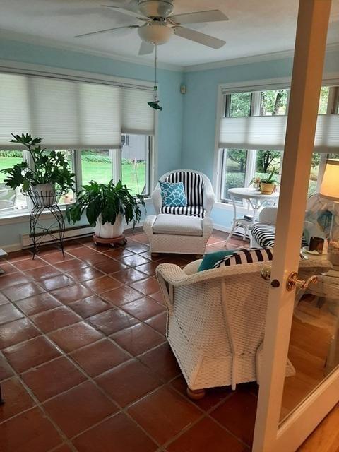 25 Robin Rd, Longmeadow, MA 01106 photo 7