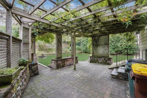 783 Rock St, Fall River, MA 02720 photo 29