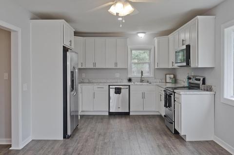 101 Summit Ave, Chicopee, MA 01020 photo 7
