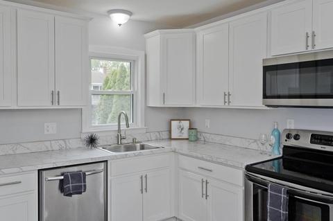 101 Summit Ave, Chicopee, MA 01020 photo 5