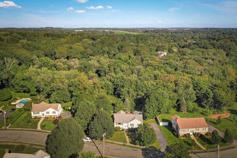 31 Longbow Rd, Danvers, MA 01923 photo 9