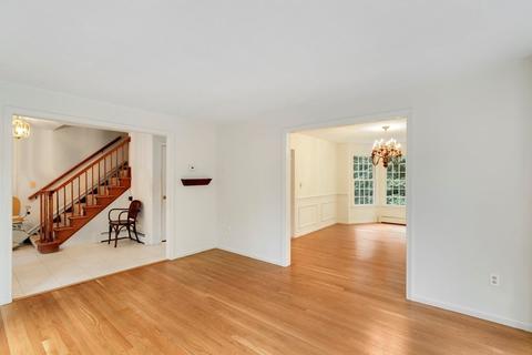 21 Walnut Hill Rd, Millis, MA 02054 photo 8