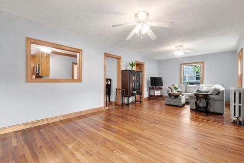 25 Devonshire Dr, Billerica, MA 01821 photo 4