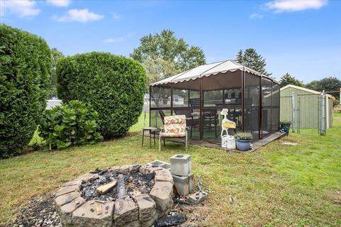 4 Seneca Dr, Danvers, MA 01923 photo 25