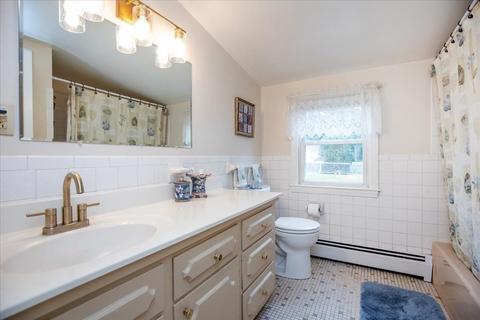 4 Seneca Dr, Danvers, MA 01923 photo 19