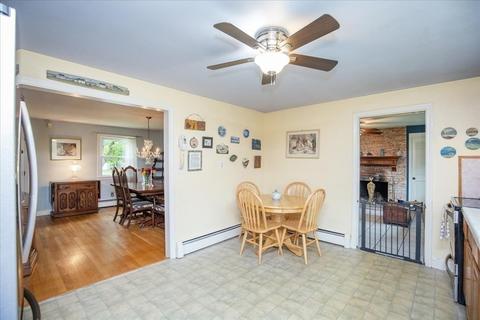 4 Seneca Dr, Danvers, MA 01923 photo 8