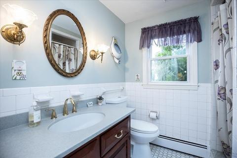 4 Seneca Dr, Danvers, MA 01923 photo 11