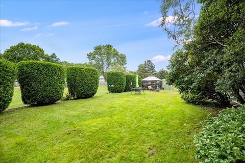 4 Seneca Dr, Danvers, MA 01923 photo 26
