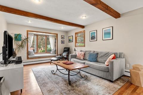 6 Alexander Cir, Marblehead, MA 01945 photo 4