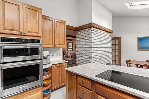 6 Alexander Cir, Marblehead, MA 01945 photo 13