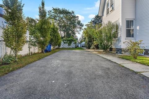 39 Abbott St, Lawrence, MA 01843 photo 21