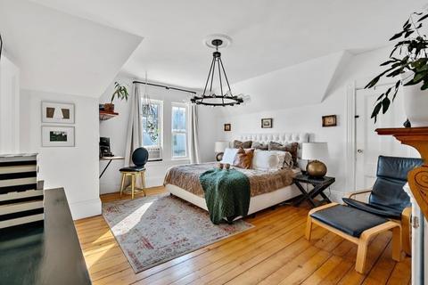 39 Abbott St, Lawrence, MA 01843 photo 8