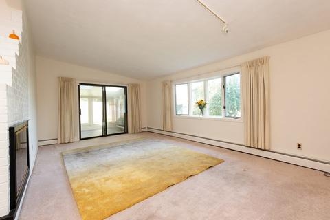 5 Wellesley Rd, Beverly, MA 01915 photo 9
