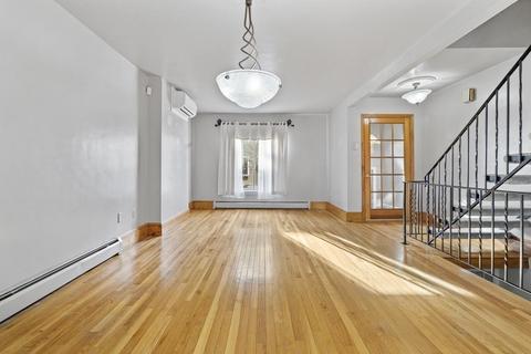 770 E 6th St, Boston, MA 02127 photo 3