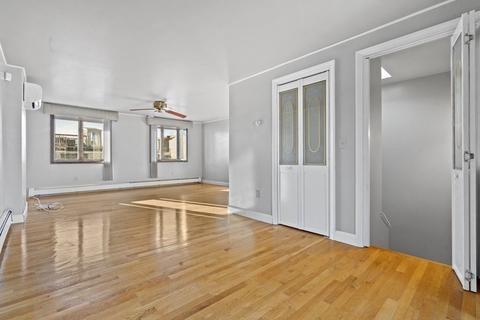 770 E 6th St, Boston, MA 02127 photo 8