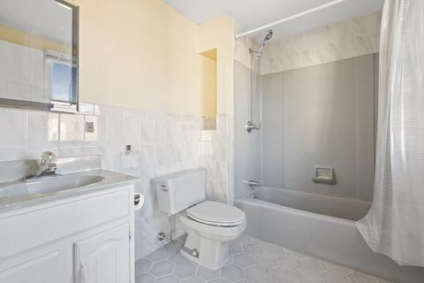 770 E 6th St, Boston, MA 02127 photo 10