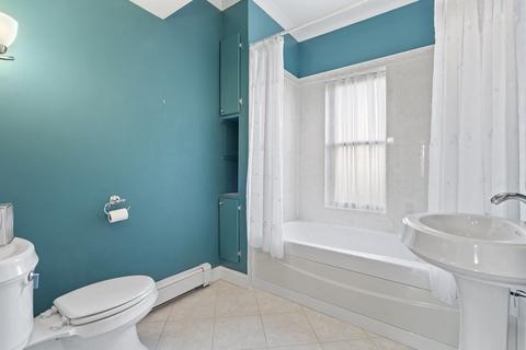 770 E 6th St, Boston, MA 02127 photo 12