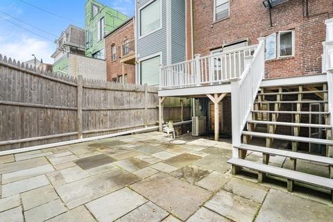 770 E 6th St, Boston, MA 02127 photo 20