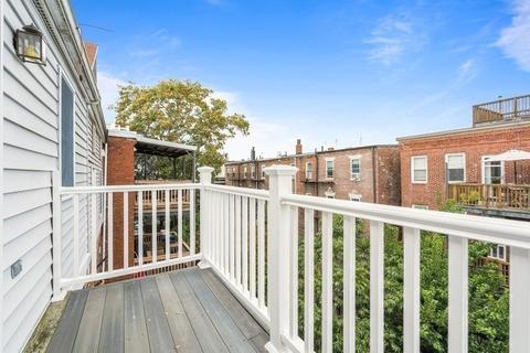 770 E 6th St, Boston, MA 02127 photo 18