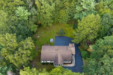 39 Shepard Rd, Sturbridge, MA 01566 photo 2