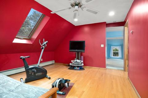 102 Orange St, Reading, MA 01867 photo 30