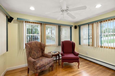102 Orange St, Reading, MA 01867 photo 9