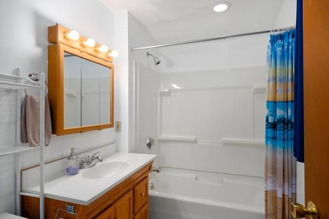 102 Orange St, Reading, MA 01867 photo 31