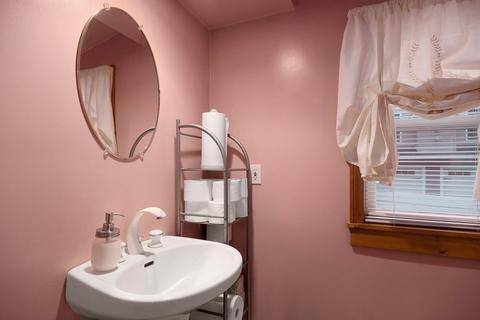 102 Orange St, Reading, MA 01867 photo 19
