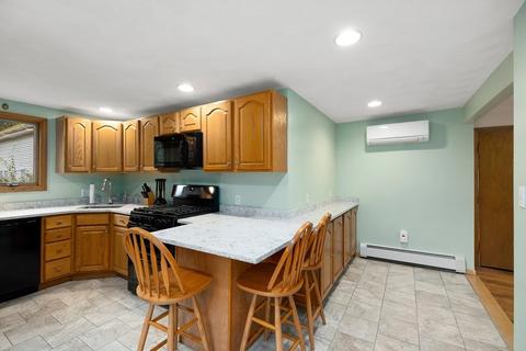 102 Orange St, Reading, MA 01867 photo 17