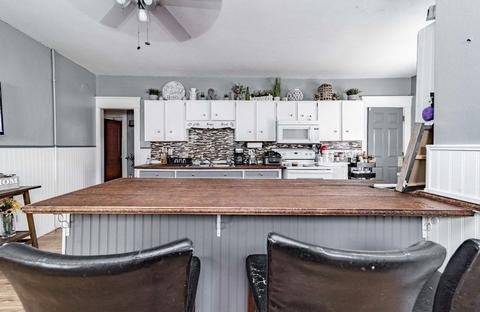 1023 Sumner Ave, Springfield, MA 01118 photo 6