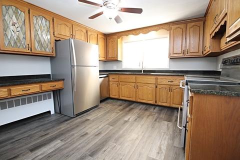 10 Third St, Saugus, MA 01906 photo 5
