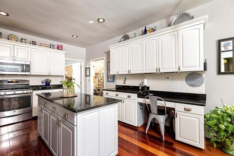 2 Birch Tree Dr, Georgetown, MA 01833 photo 5