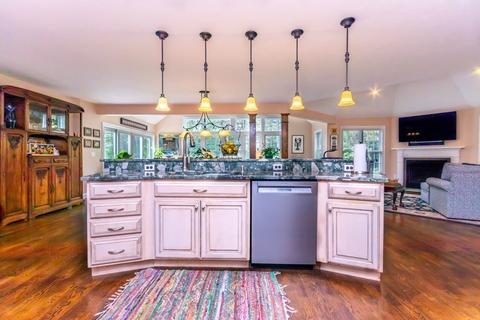51 Taurus Dr, Mashpee, MA 02649 photo 11