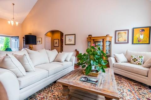51 Taurus Dr, Mashpee, MA 02649 photo 7