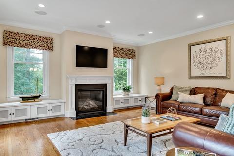 1065 South St, Needham, MA 02492 photo 10