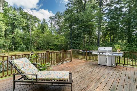 1065 South St, Needham, MA 02492 photo 12