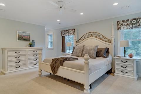 1065 South St, Needham, MA 02492 photo 17