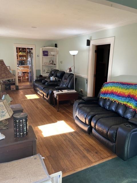 2 Garfield Ave, Danvers, MA 01923 photo 2