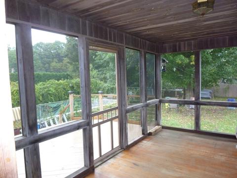 132 Plain St, Easthampton, MA 01027 photo 17