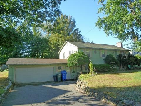 132 Plain St, Easthampton, MA 01027 photo 1