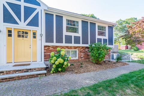 19 Anthony, Dedham, MA 02026 photo 2