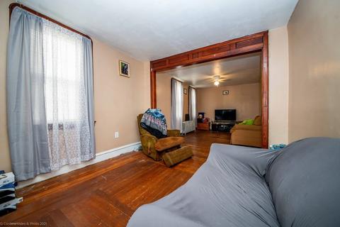 427 Hope St, Fall River, MA 02721 photo 12