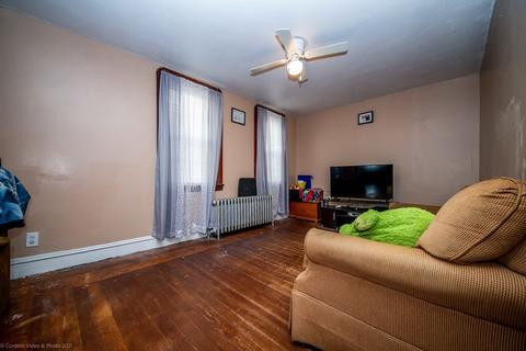 427 Hope St, Fall River, MA 02721 photo 9