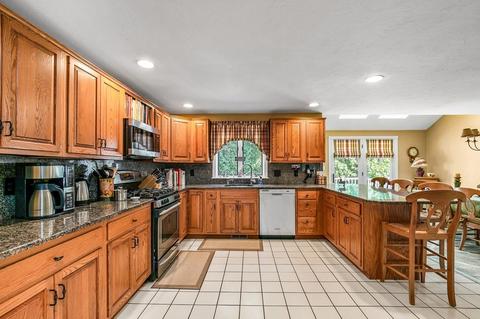 33 Paul St, Canton, MA 02021 photo 14
