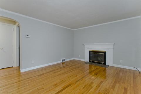 228 Shawmut St, Springfield, MA 01108 photo 16