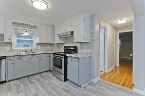 228 Shawmut St, Springfield, MA 01108 photo 9