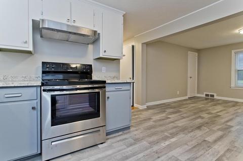 228 Shawmut St, Springfield, MA 01108 photo 6