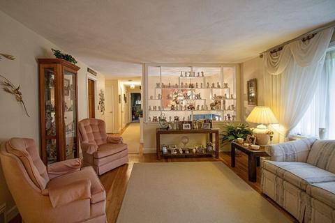 5 Palmer Dr, Canton, MA 02021 photo 6